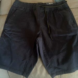 NWT Hollister advanced stretch jogger short 9”